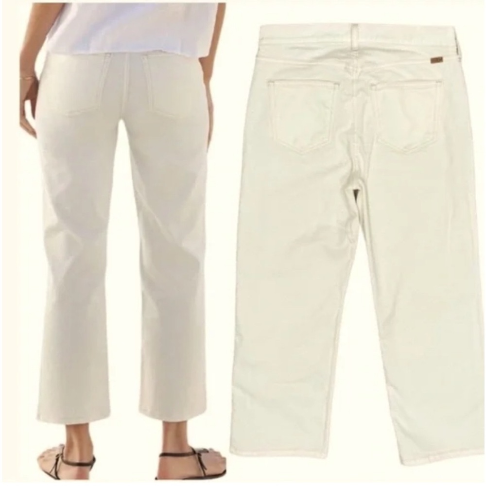 AYR Women's Straight Leg Jeans in Creamy Off-White
